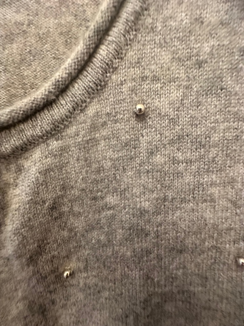Premium 100% Pure Cashmere Studded Cardigan, Like New, size S - Picture 6 of 11